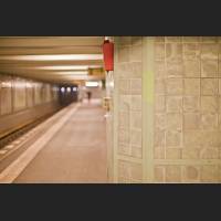 IMG_6251_U_Bahnhof_Viktoria_Luise_Platz.jpg