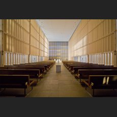 IMG_0607_Herz_Jesu_Kirche_Kirchraum.jpg