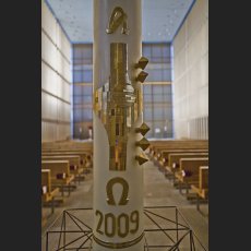 IMG_0790_Herz_Jesu_Kirche_Osterkerze.jpg