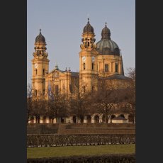 IMG_6387_Theatiner_Kirche.jpg