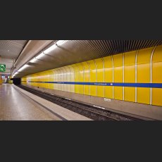 IMG_2077_U_Bahnhof_Holzapfelkreuth.jpg