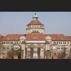 IMG_5656_Botanischer_Garten_Haupthaus.jpg