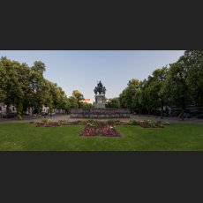 IMG_0127_Kaiser_Ludwig_Platz.jpg