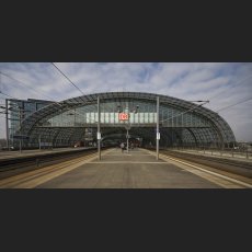 IMG_6146_Bahnhofshalle.jpg